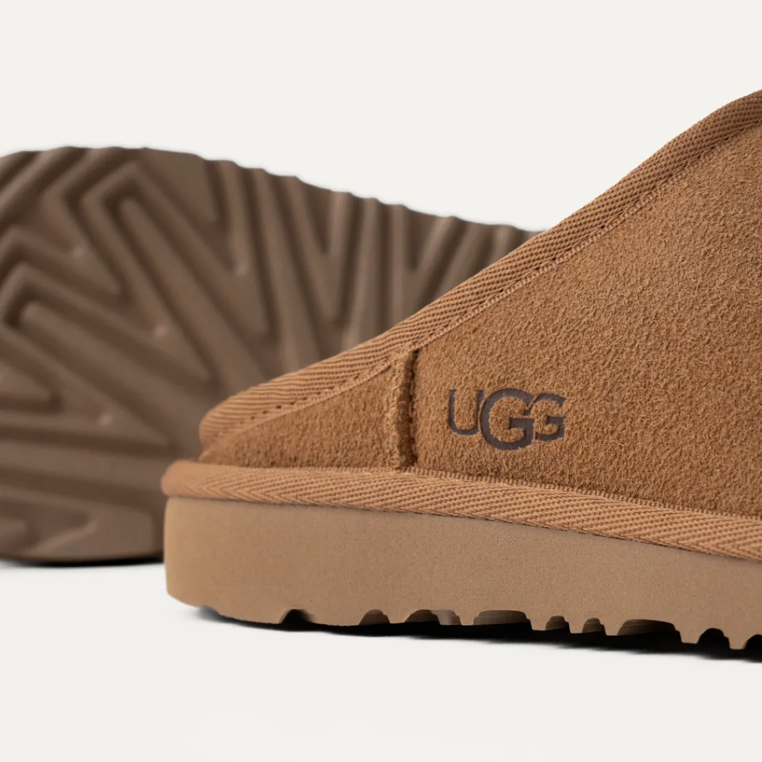 Chaussons>UGG Enfants Classic Slip-On chestnut