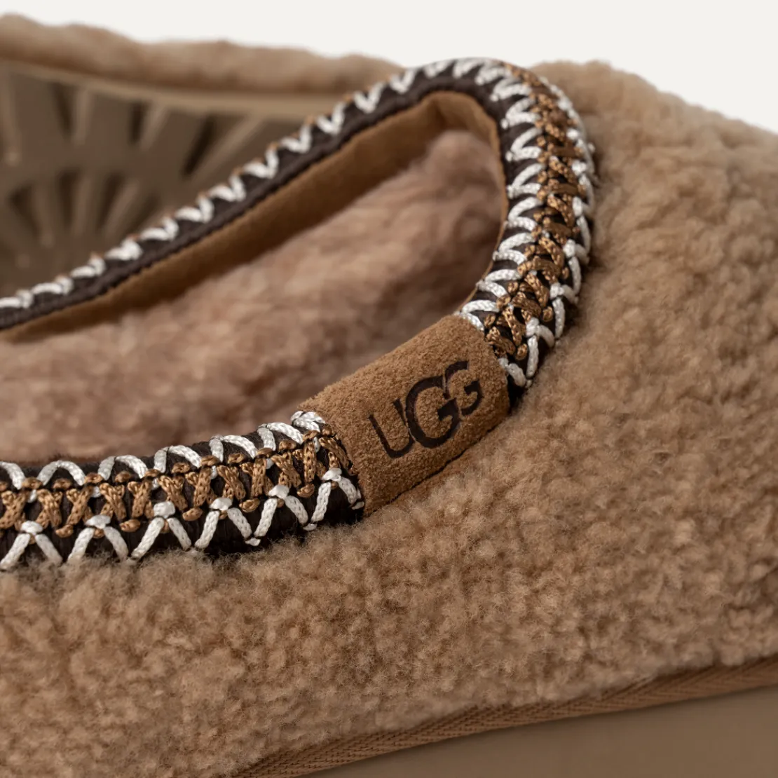 Slippers | Chaussons>UGG Enfants Tasman Maxi Curly chestnut