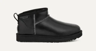 Bottes Classic>UGG Femme Botte en cuir Classic Ultra Mini Leather Regenerate black
