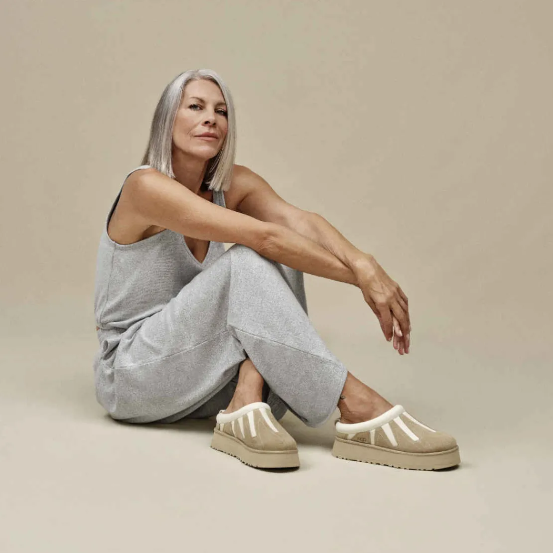 Chaussures Plates | Chaussons>UGG Femme Tazz Sunwave mustardseed