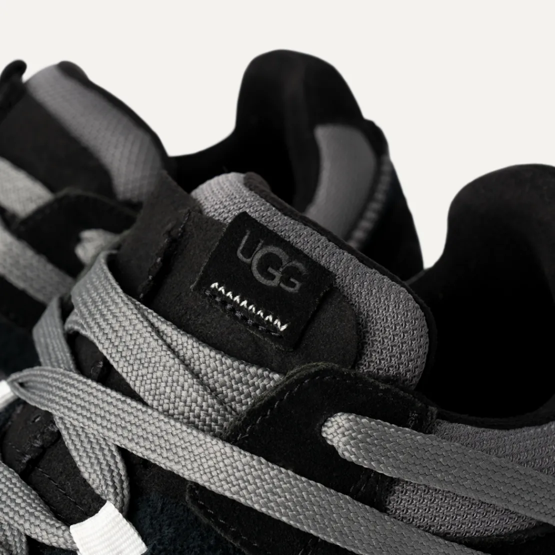 Baskets>UGG Homme Retrofi Low black